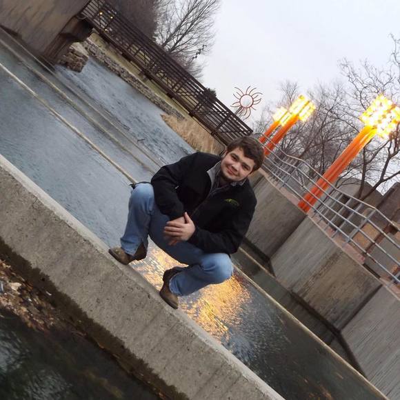 Meet your Posher, Alex - Picture 1 of 1